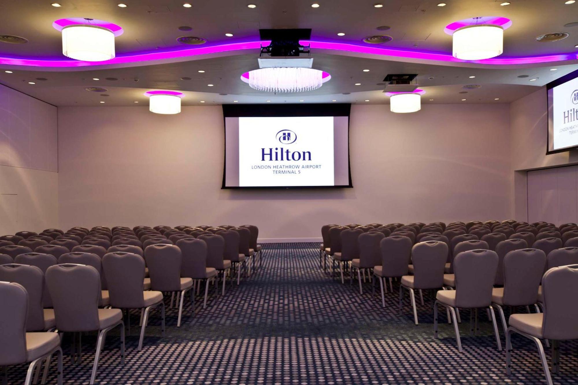 Hilton London Heathrow Airport Terminal 5 Hotel Hillingdon Esterno foto